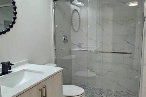 Apartment in West Palm Beach, Florida 3 bedrooms, 101.45 sq.m. № 2188222 - photo 8