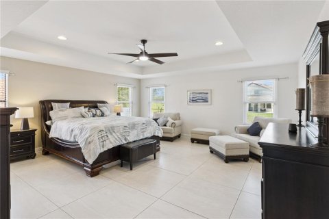 House in Lakeland, Florida 4 bedrooms, 308.9 sq.m. № 2133453 - photo 15