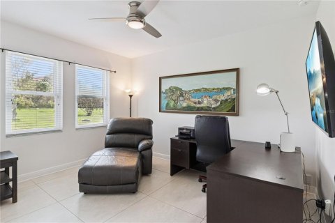 House in Lakeland, Florida 4 bedrooms, 308.9 sq.m. № 2133453 - photo 13