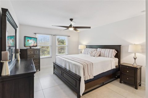 House in Lakeland, Florida 4 bedrooms, 308.9 sq.m. № 2133453 - photo 18