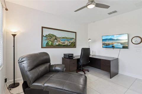 House in Lakeland, Florida 4 bedrooms, 308.9 sq.m. № 2133453 - photo 14