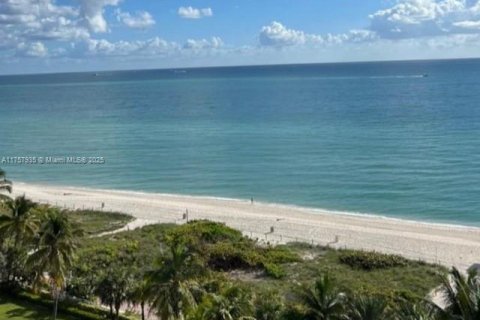 Condominio en venta en Miami Beach, Florida, 55.74 m2 № 1860413 - foto 27