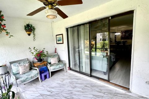 Condo in Tamarac, Florida, 2 bedrooms  № 2168064 - photo 20