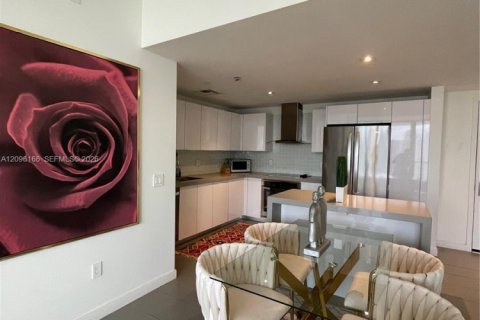 Copropriété à louer à Miami, Floride: 2 chambres, 81.57 m2 № 2386939 - photo 6