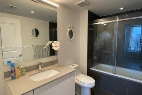 Copropriété à louer à Miami, Floride: 2 chambres, 81.57 m2 № 2386939 - photo 7