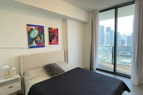 Copropriété à louer à Miami, Floride: 2 chambres, 81.57 m2 № 2386939 - photo 12