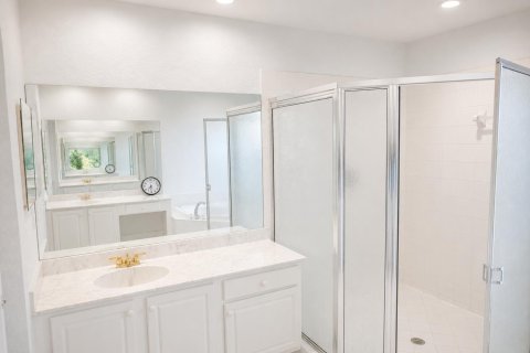 House in Pembroke Pines, Florida 5 bedrooms, 293.2 sq.m. № 2251193 - photo 28