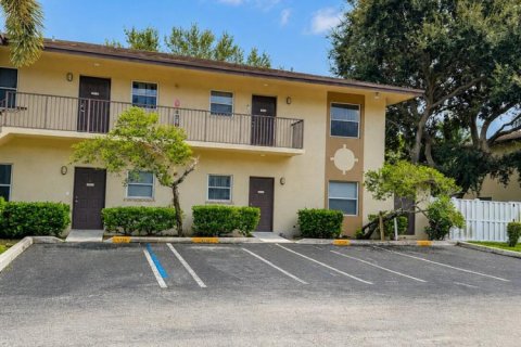 Condo à Sunrise, Floride, 2 chambres  № 2385467