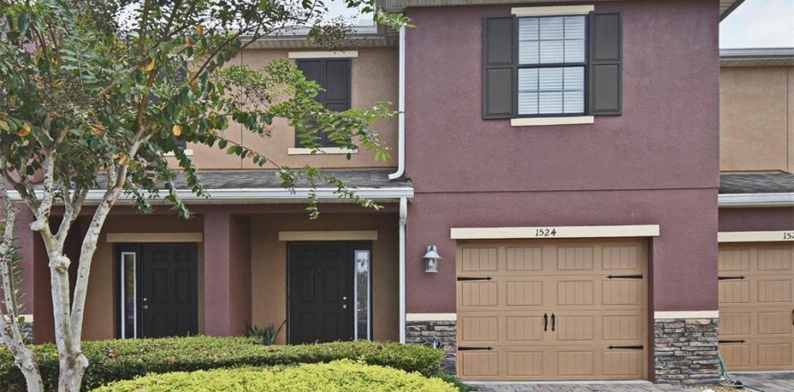 Adosado en Longwood, Florida 3 dormitorios, 130.43 m2 № 2135479
