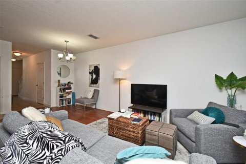 Adosado en venta en Longwood, Florida, 3 dormitorios, 130.43 m2 № 2135479 - foto 7