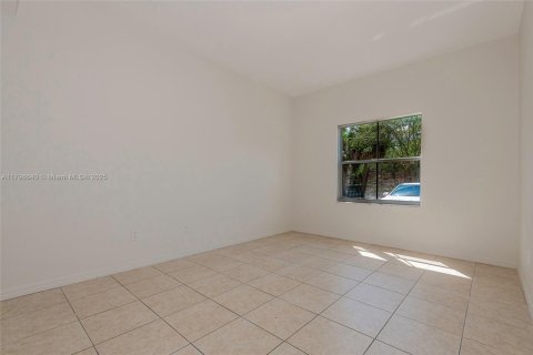 Adosado en venta en Dania Beach, Florida, 3 dormitorios, 150.04 m2 № 1670959 - foto 13