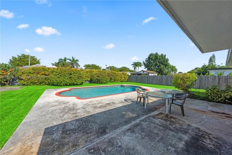 Casa en venta en Homestead, Florida, 3 dormitorios, 92.9 m2 № 1982098 - foto 21