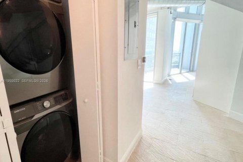Copropriété à louer à Miami, Floride: 3 chambres, 107.3 m2 № 2153058 - photo 17