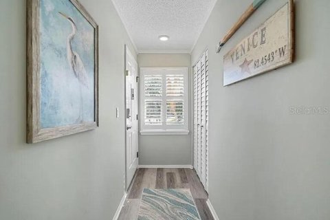Condo in Venice, Florida, 2 bedrooms  № 1829088 - photo 2