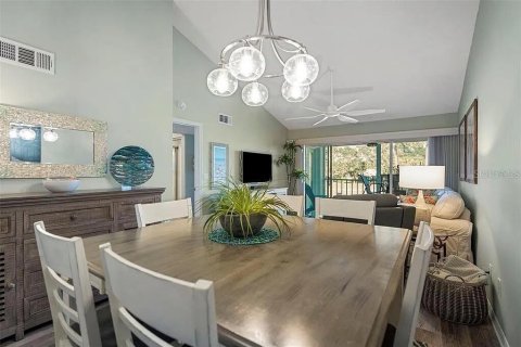 Condo in Venice, Florida, 2 bedrooms  № 1829088 - photo 25