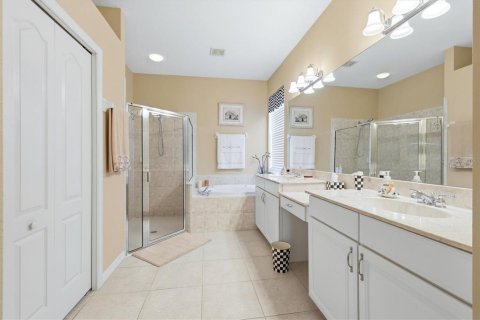 Villa ou maison à vendre à Bradenton, Floride: 3 chambres, 210.42 m2 № 2413896 - photo 25