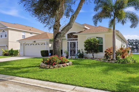 Villa ou maison à vendre à Bradenton, Floride: 3 chambres, 210.42 m2 № 2413896 - photo 4