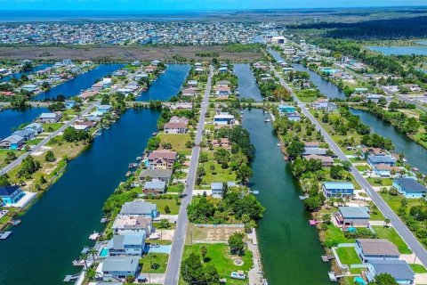 Terreno en venta en Hernando Beach, Florida № 1737227 - foto 20