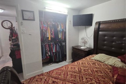 Casa en venta en Tampa, Florida, 6 dormitorios, 93.27 m2 № 1839980 - foto 19