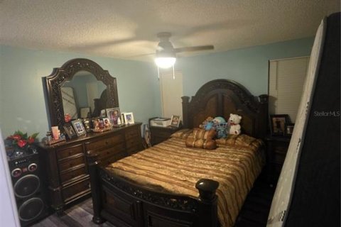 Casa en venta en Tampa, Florida, 6 dormitorios, 93.27 m2 № 1839980 - foto 21