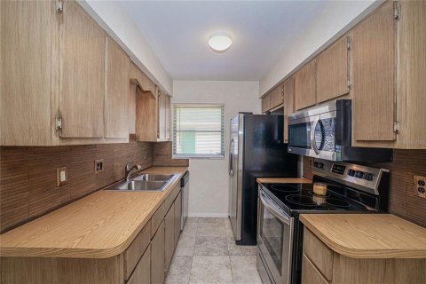 Copropriété à vendre à Punta Gorda, Floride: 2 chambres, 87.05 m2 № 2201528 - photo 8