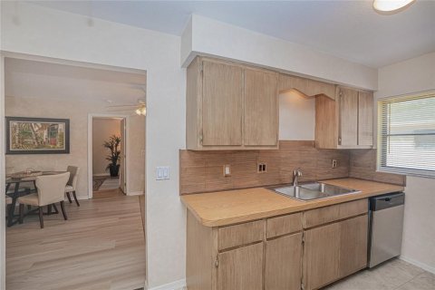 Copropriété à vendre à Punta Gorda, Floride: 2 chambres, 87.05 m2 № 2201528 - photo 9