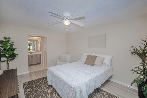Copropriété à vendre à Punta Gorda, Floride: 2 chambres, 87.05 m2 № 2201528 - photo 15