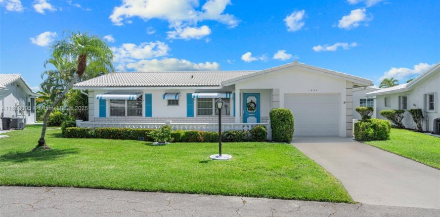 Casa en Boynton Beach, Florida 2 dormitorios, 122.35 m2 № 1936730