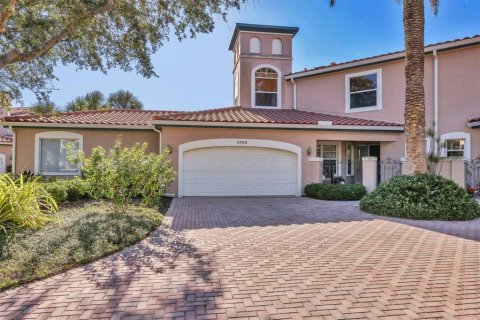 Condo à Sarasota, Floride, 3 chambres № 2142910