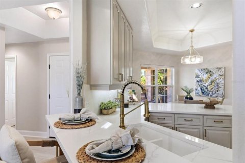 Copropriété à vendre à Sarasota, Floride: 3 chambres, 201.78 m2 № 2142910 - photo 2