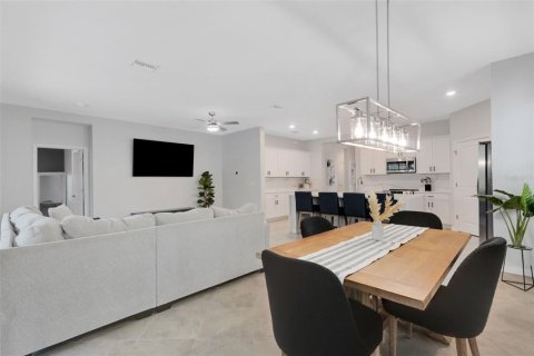 Купить виллу или дом в Венеция, Флорида 7 комнат, 205.69м2, № 1904775 - фото 16