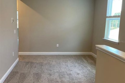 Снять в аренду виллу или дом в Уинтер-Гарден, Флорида 1 комната, 193.42м2, № 1876837 - фото 18