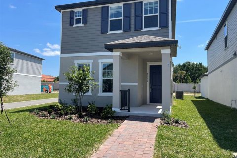 Снять в аренду виллу или дом в Уинтер-Гарден, Флорида 1 комната, 193.42м2, № 1876837 - фото 1