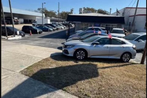 Commercial property in Longwood, Florida 321.44 sq.m. № 2239113