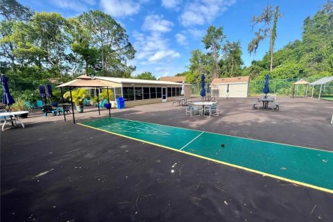 Condo in Deltona, Florida, 2 bedrooms № 1885412 - photo 29