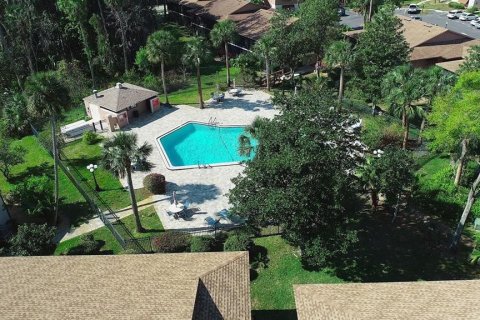 Copropriété à vendre à Deltona, Floride: 2 chambres, 83.33 m2 № 1885412 - photo 3