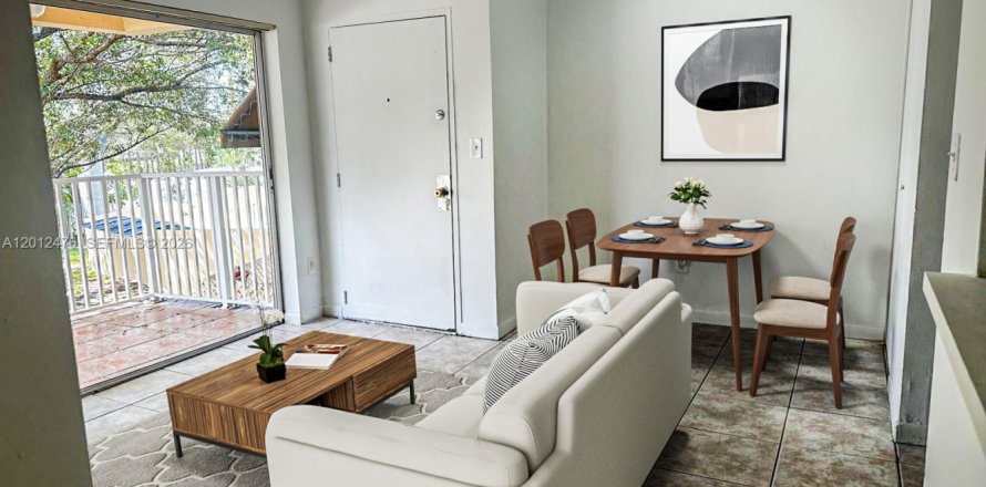 Condo in Doral, Florida, 1 bedroom  № 2075918