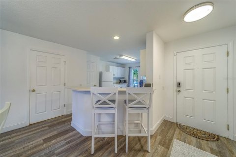 Townhouse in Clearwater, Florida 3 bedrooms, 132.76 sq.m. № 1826117 - photo 6