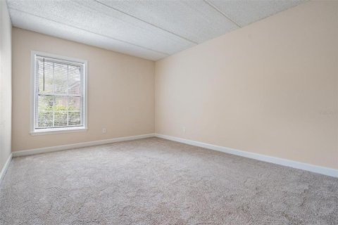 Condo in Saint Petersburg, Florida, 2 bedrooms  № 2239454 - photo 22