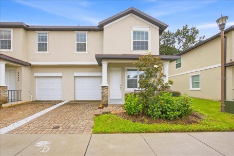 Adosado en Kissimmee, Florida 4 dormitorios, 161.09 m2 № 2371597