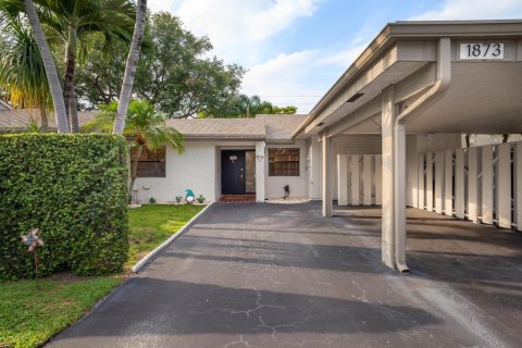 Apartamento en alquiler en Deerfield Beach, Florida, 3 dormitorios, 155.98 m2 № 2087558 - foto 2