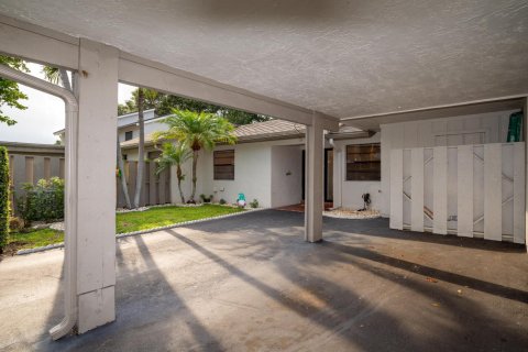 Apartamento en alquiler en Deerfield Beach, Florida, 3 dormitorios, 155.98 m2 № 2087558 - foto 4