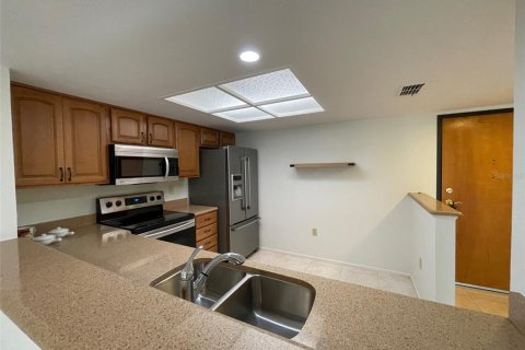 Copropriété à vendre à Clearwater, Floride: 2 chambres, 88.72 m2 № 2330472 - photo 13