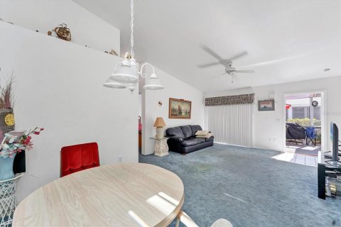 Condo in Punta Gorda, Florida, 2 bedrooms  № 1723905 - photo 13