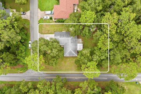 House in Inverness, Florida 3 bedrooms, 128.48 sq.m. № 1901846 - photo 28