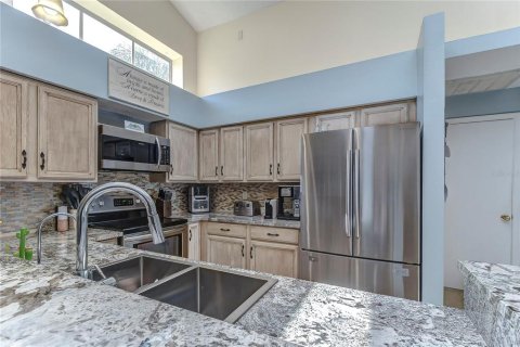 Villa ou maison à vendre à Riverview, Floride: 4 chambres, 217.76 m2 № 2418799 - photo 10