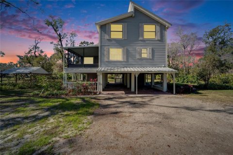 Casa en venta en Plant City, Florida, 3 dormitorios, 185.06 m2 № 1555450 - foto 1