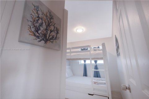 Купить коммерческую недвижимость в Марафон, Флорида 208.47м2, № 2053415 - фото 10