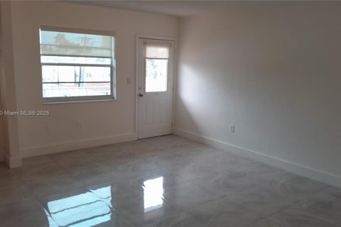 Copropriété à vendre à Miami Beach, Floride: 1 chambre, 54.81 m2 № 1856796 - photo 7