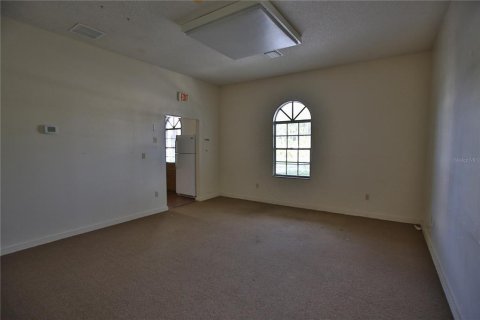 Immobilier commercial à louer à Silver Springs Shores, Floride: 544.59 m2 № 2149759 - photo 11